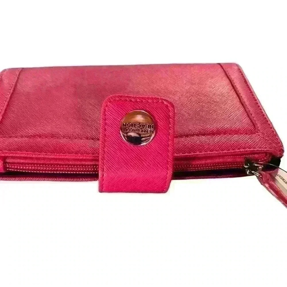 Kenneth Cole Reaction Wallet - Picture 5 of 6